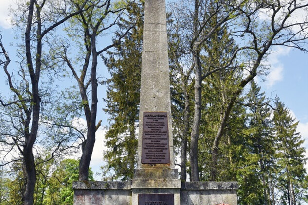 Františkův monument před restarováním | © Jaroslav kocourek