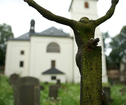 kostel Panny Marie, sv. Jiří a sv. Martina v Martínkovicích