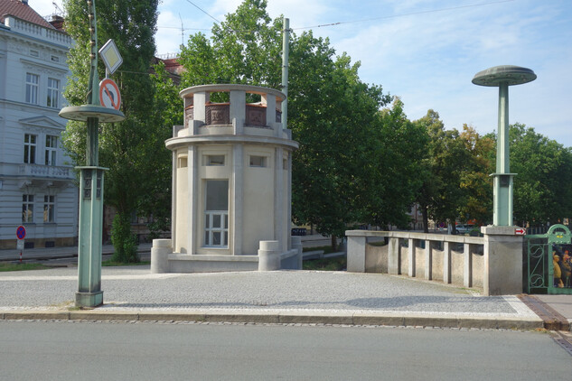 Kiosek č. 4 na Pražském mostě v Hradci Králové | © NPÚ, ÚOP v Josefově, Táňa Šlézová, 2018