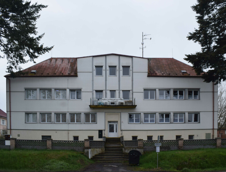 Stříbro (okr. TC), správní budova Elektrárenského svazu severopošumavských okresů Tachov s. r. o., foto Chmelenský, 2023