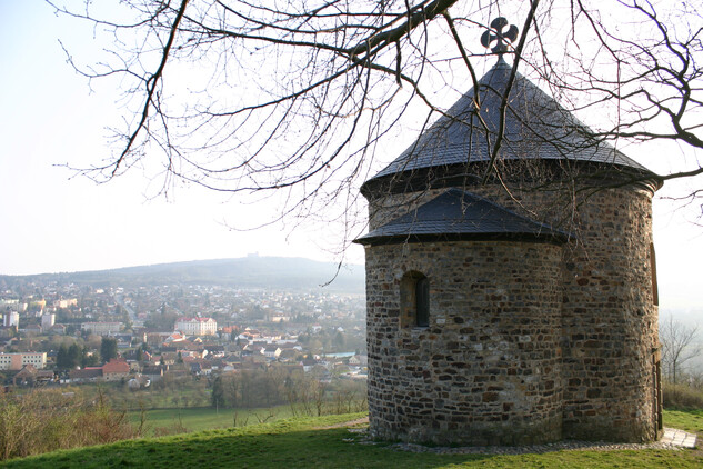 NKP Starý Plzenec, hradiště Hůrka - rotunda sv. Petra a sv. Pavla.